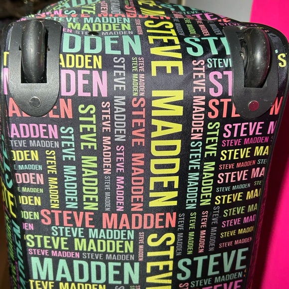 Steve Madden Tote Bag with Bold Text Print 22” x 16” x 10” NWOT - Picture 7 of 9